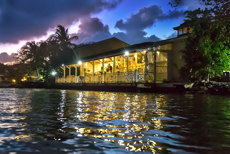 Jacques Waterfront Dining – Rodney Bay, Gros Islet, Sainte-Lucie (photo 3)