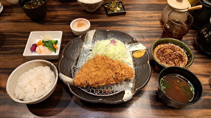 Katsuretsu Tei Shinshigai – 8-18 Shinshigai, Chuo Ward, Kumamoto, 860-0803, Japan (photo 3)