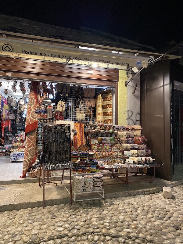 Kujundžiluk, le vieux bazar de Mostar – Kujundžiluk, Mostar, Bosnie-Herzégovine (photo 1)