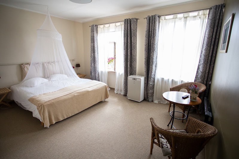 Kuursaal Guesthouse – Lossipark 1, Kuressaare, Estonie (photo 2)