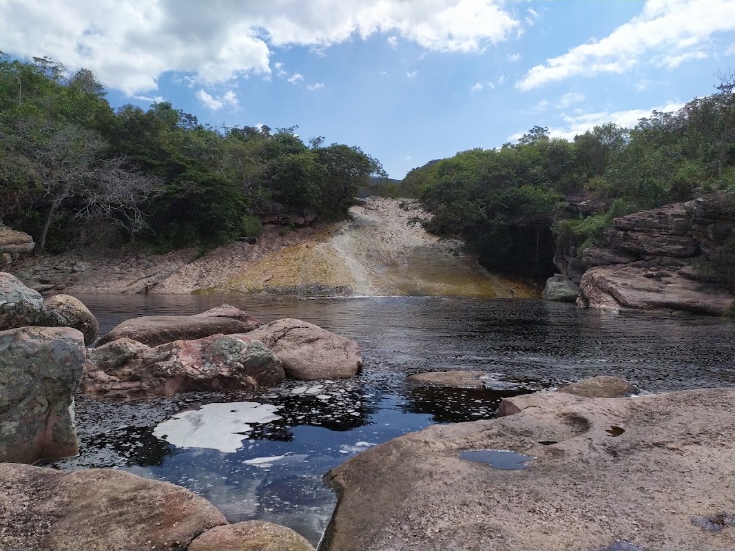 La Cachoeira do Ribeirão do Meio – Av. Barão do Rio Branco, 25 - Centro, Palmeiras - BA, 46930-000, Brésil (photo 1)