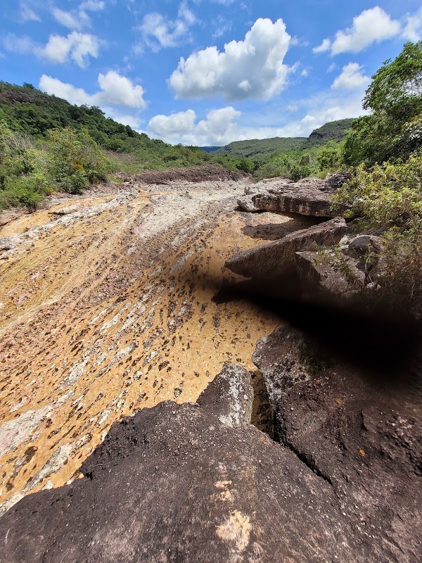 La Cachoeira do Ribeirão do Meio – Av. Barão do Rio Branco, 25 - Centro, Palmeiras - BA, 46930-000, Brésil (photo 2)