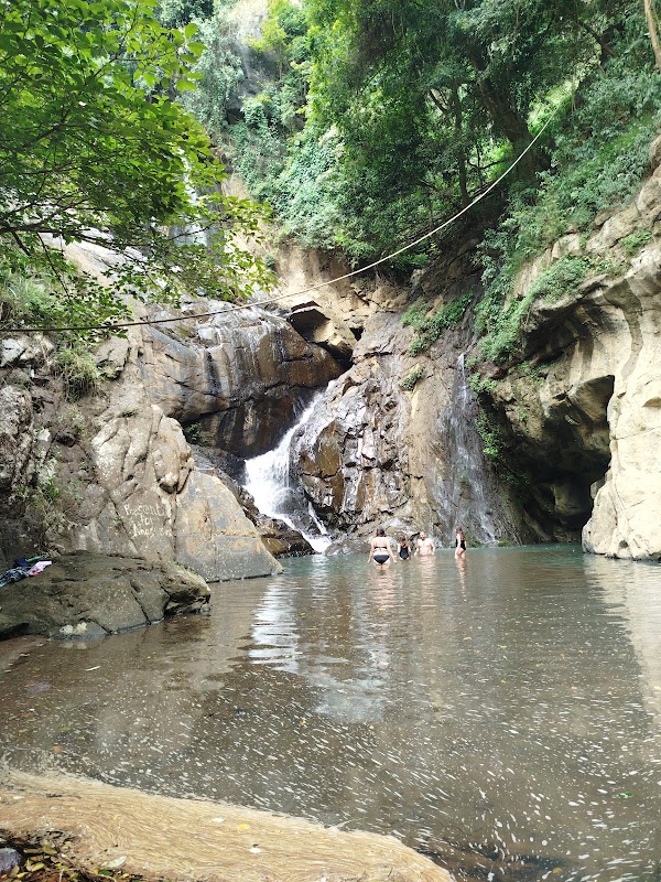 La cascade de Kuda Ravana – Ella, Sri Lanka (photo 2)