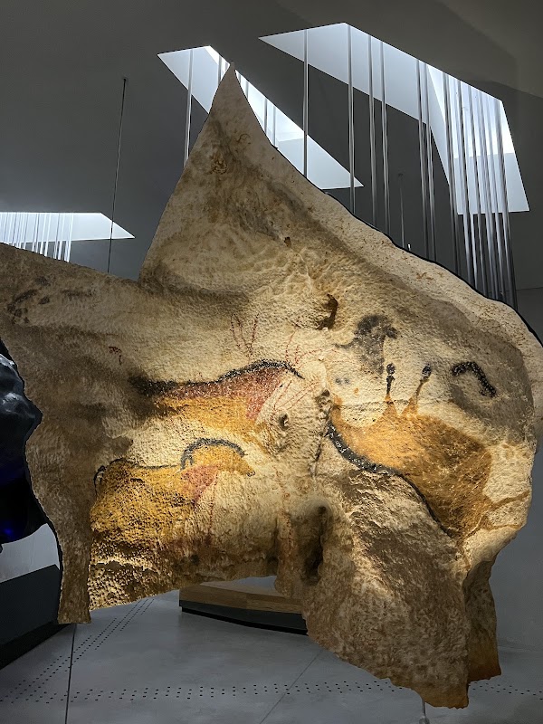 Lascaux IV – Avenue de Lascaux, 24290 Montignac-Lascaux, France (photo 3)