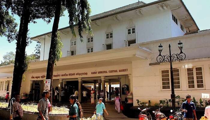 Le marché central de Kandy – Kandy, Sri Lanka (photo 1)