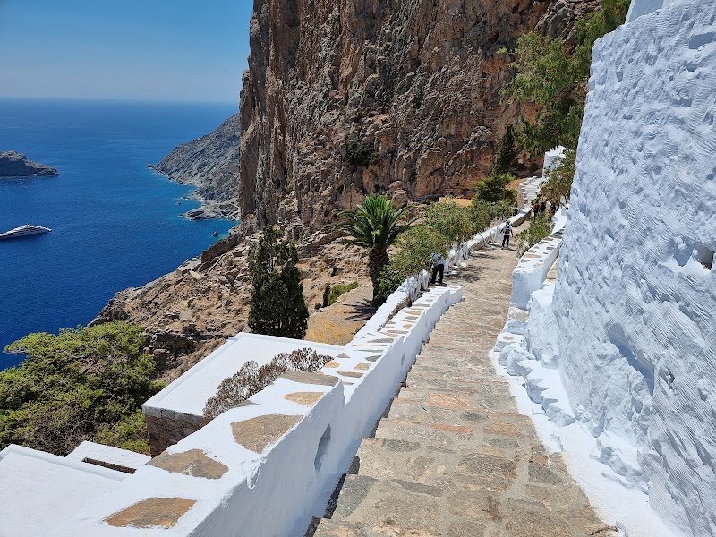 Le monastère de Hozoviotissa et le sentier de Chora – Chora, Amorgos, Grèce (photo 3)