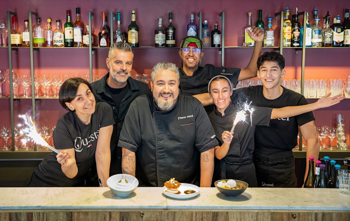 Le Questel – 4 Place Questel, 30900 Nimes, France (photo 1)