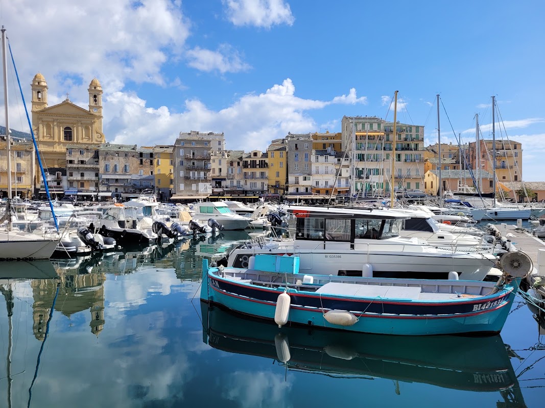 Le vieux port de Bastia et Terra Vecchia – Escalier Romieu, 20297 Bastia, France (photo 1)