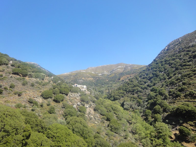 Les sentiers de la Tragea – Gare routière de Chora, Naxos, Grèce (photo 2)