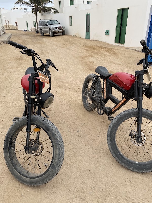 Location de vélos à Caleta de Sebo – Caleta de Sebo, La Graciosa (photo 2)
