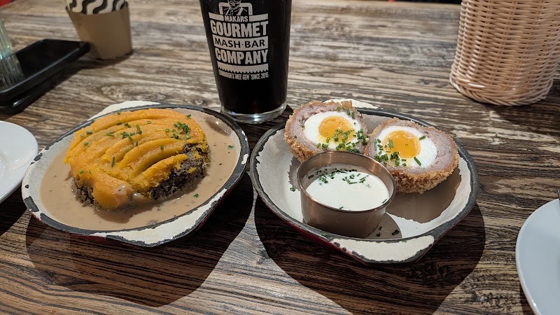 Makars Gourmet Mash Bar – 9-12 North Bank Street, Édimbourg EH1 2LP (photo 3)