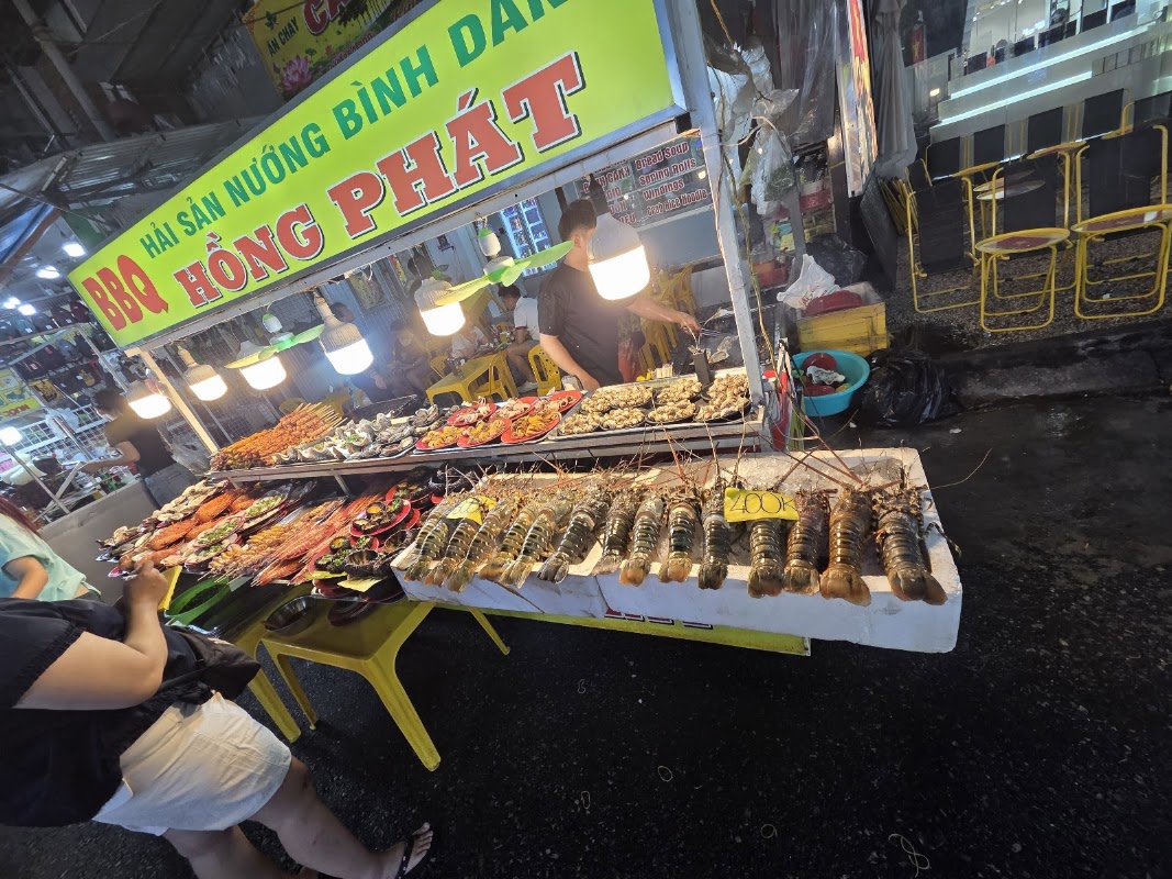 Marché de nuit de Phu Quoc – Phú Quốc (photo 1)