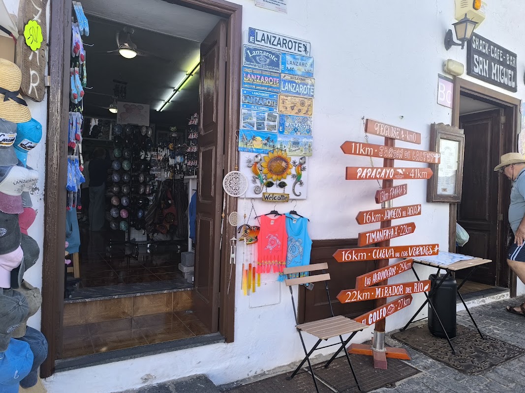 Marché du dimanche de Teguise – Teguise, Lanzarote (photo 1)