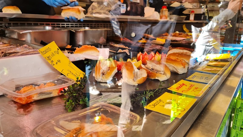 Marché du jeudi de Delft – Brabantse Turfmarkt en, Burgwal, 2611 CP Delft, Pays-Bas (photo 3)
