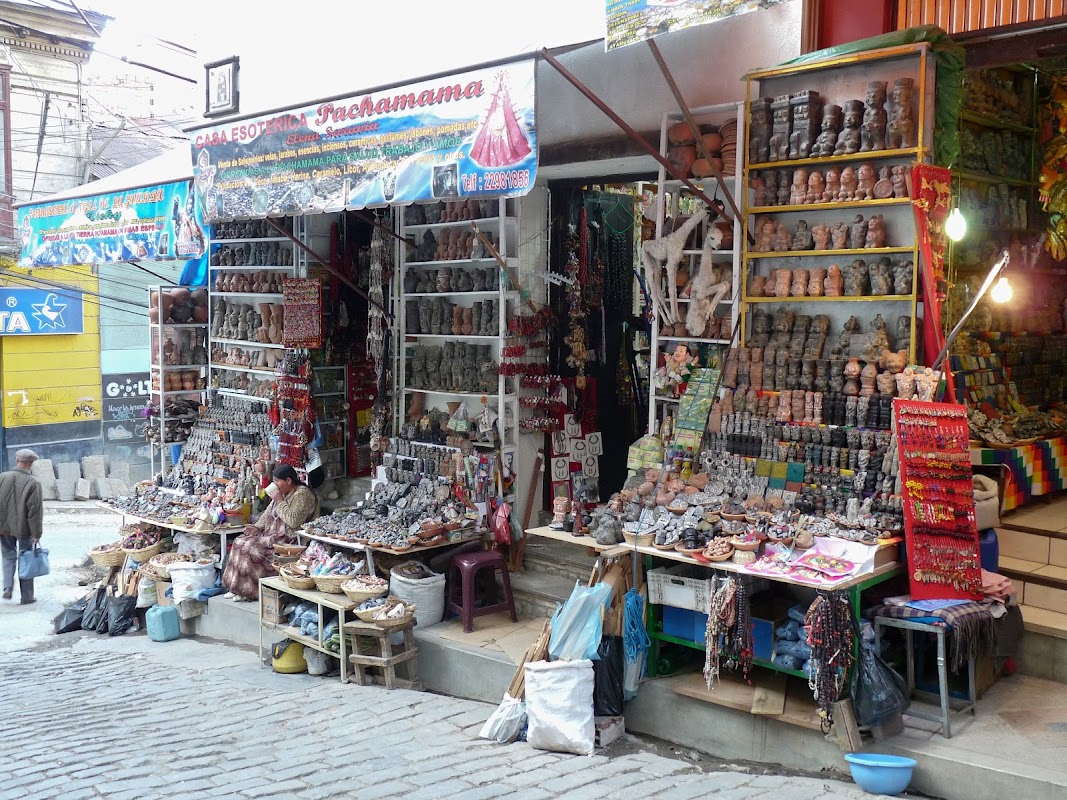 Mercado de las Brujas (marché des Sorcières) – Calle Linares et Calle Sagarnaga, La Paz, Bolivie (photo 1)