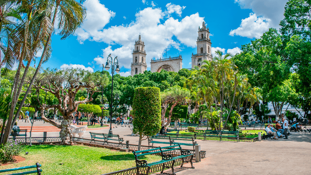 Mérida en Domingo – Plaza Grande et calle 60, Mérida, Yucatán, Mexique (photo 1)