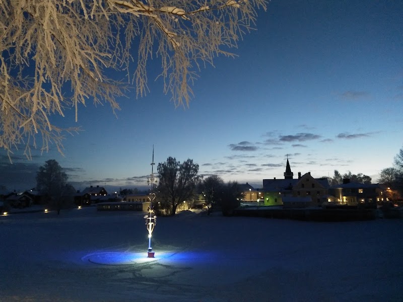 Midsommarafton au Sammilsdalsgropen, Leksand – Tingshusvägen, 793 30 Leksand, Suède (photo 3)
