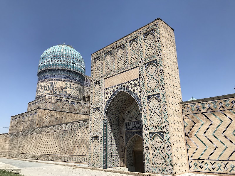 Mosquée Bibi-Khanym – MX6J+73W, Bibikhonim Str., Samarqand, Samarqand viloyati, Ouzbékistan (photo 2)