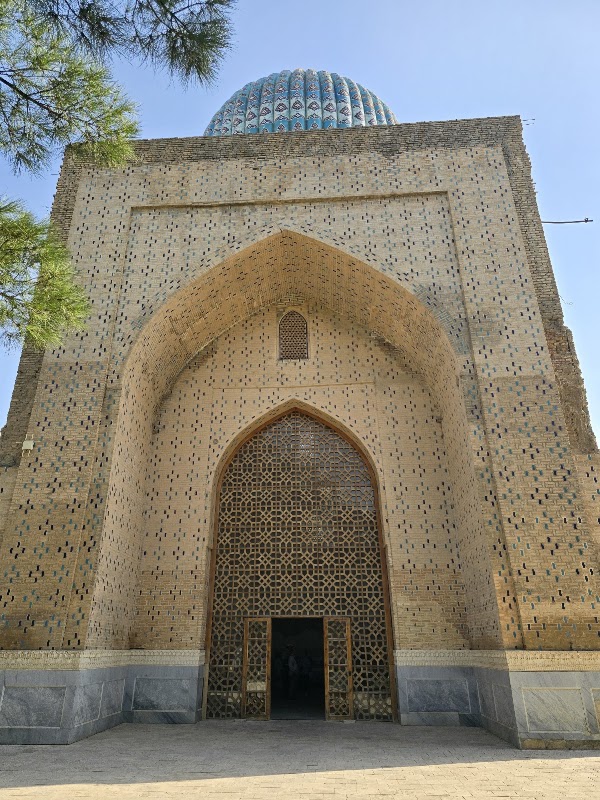 Mosquée Bibi-Khanym – MX6J+73W, Bibikhonim Str., Samarqand, Samarqand viloyati, Ouzbékistan (photo 3)