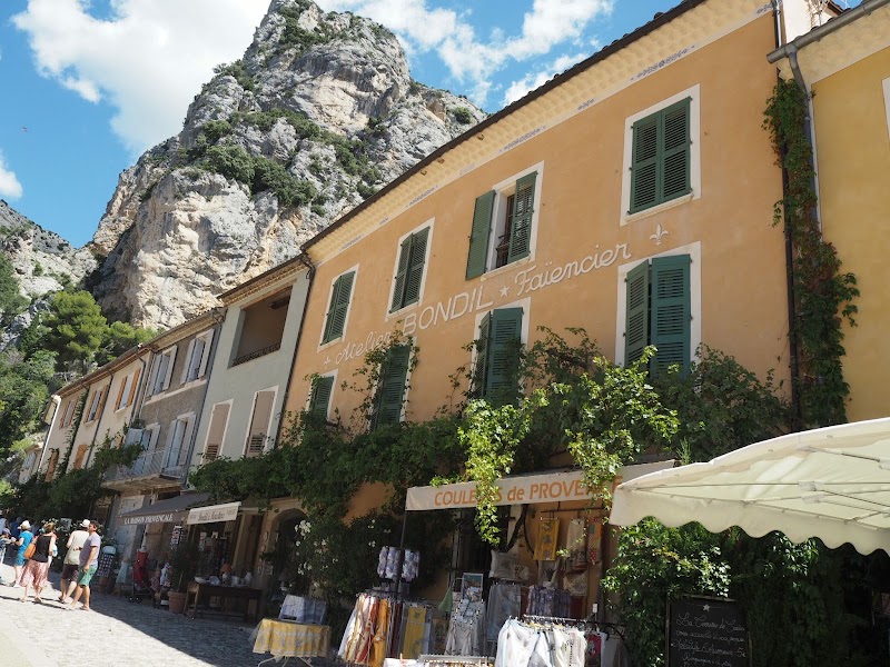 Musée de la faïence de Moustiers – Rue du Seigneur de la Clue, 04360 Moustiers-Sainte-Marie (photo 2)