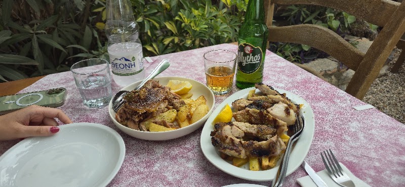 Old Kardamili Traditional Restaurant – Kardamyli 240 22, Grèce (photo 3)