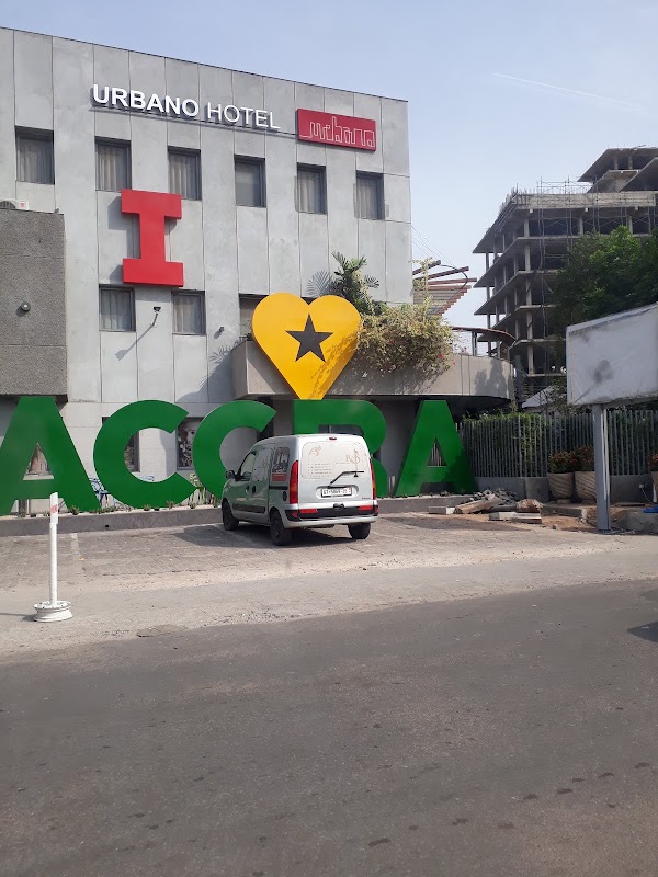 Oxford Street, Osu – Oxford Street, Osu, Accra, Ghana (photo 1)