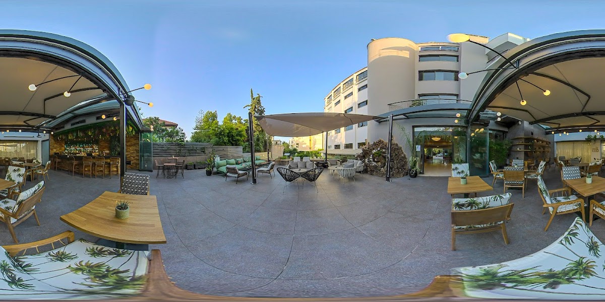 Palmyra Beach Hotel – Iatrou Liogka 4 & 70 Possidonos Avenue, Athènes, Grèce (photo 1)