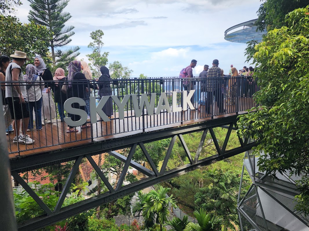 Penang Hill – Hill Railway Station Road, Air Itam, Penang, Malaisie (photo 1)