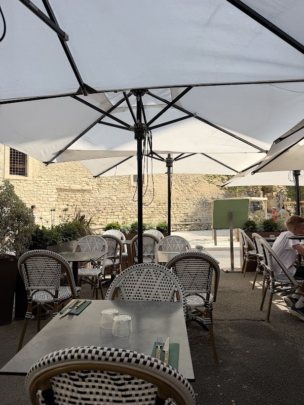 Pistou – 14 Place Genty Pantaly, 84220 Gordes (photo 1)
