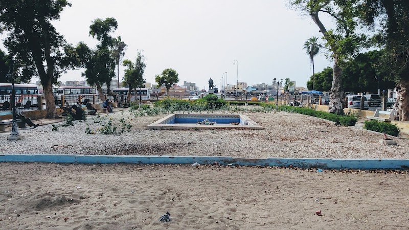 Place Faidherbe, Saint-Louis – Place Faidherbe, Rue Khalifa Ababacar Sy, St Louis, Sénégal (photo 2)