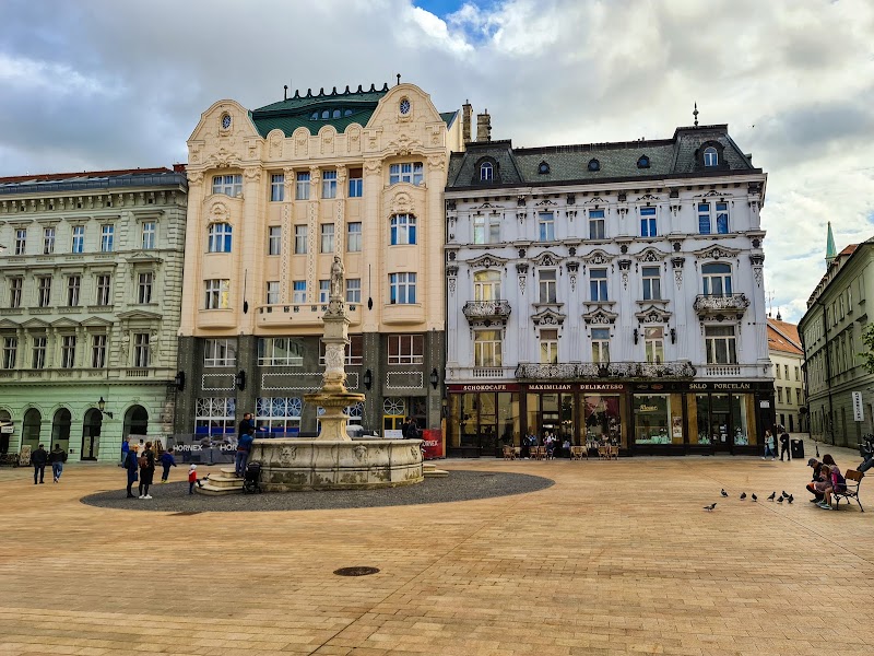 Place principale (Hlavné námestie) – Place centrale 359/8, 811 01 Bratislava, Slovaquie (photo 2)