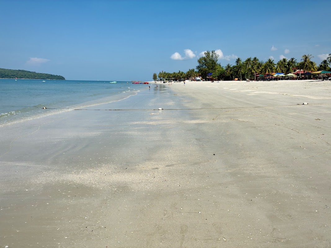 Plage de Pantai Cenang – Pantai Cenang, 07000, Kedah, Malaysia (photo 1)