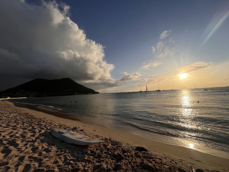 Plage de Reduit – Reduit Beach, Rodney Bay, Gros Islet, Sainte-Lucie (photo 3)