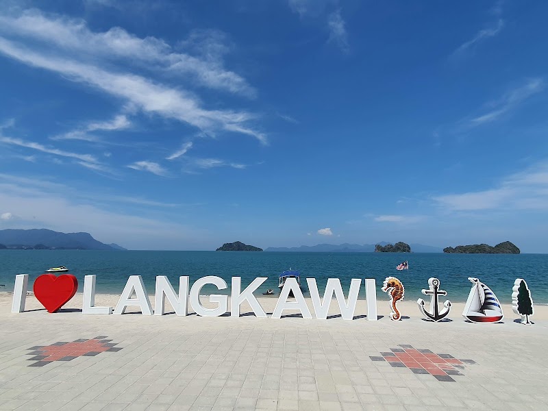 Plage de Tanjung Rhu – Tanjung Rhu Beach, 07000, Kedah, Malaysia (photo 2)