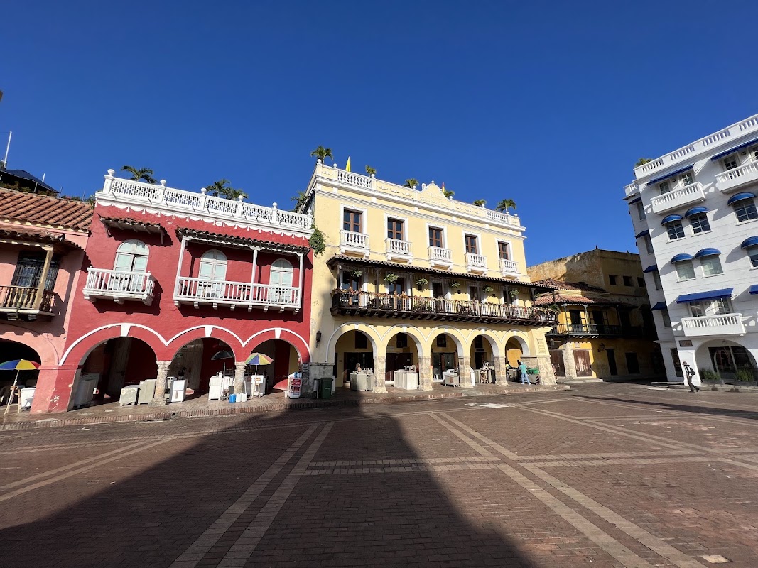 Plaza de los Coches et Torre del Reloj – Plaza de los Coches, Torre del Reloj, Carthagène des Indes, Colombie (photo 1)