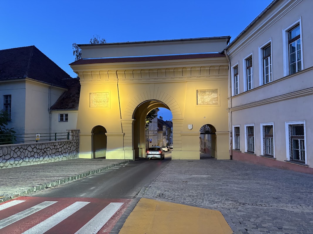 Porte Schei – Strada Poarta Schei 39, 500020 Brașov, Roumanie (photo 1)
