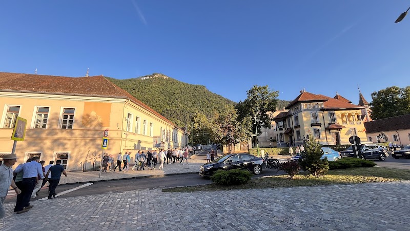 Porte Schei – Strada Poarta Schei 39, 500020 Brașov, Roumanie (photo 2)