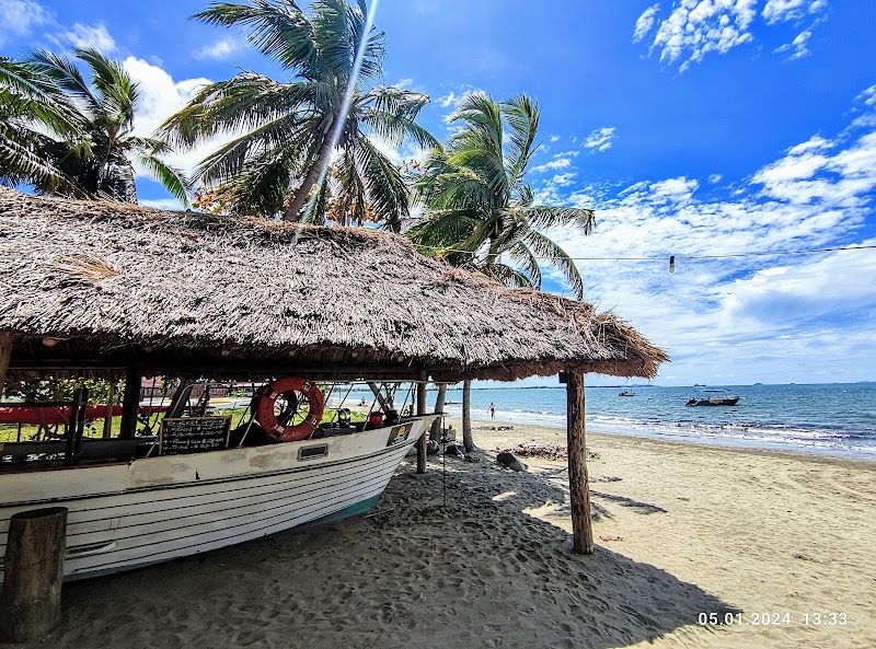 Promenade du soir sur la plage de Wailoaloa – Plage de Wailoaloa, Nadi, Fidji (photo 3)