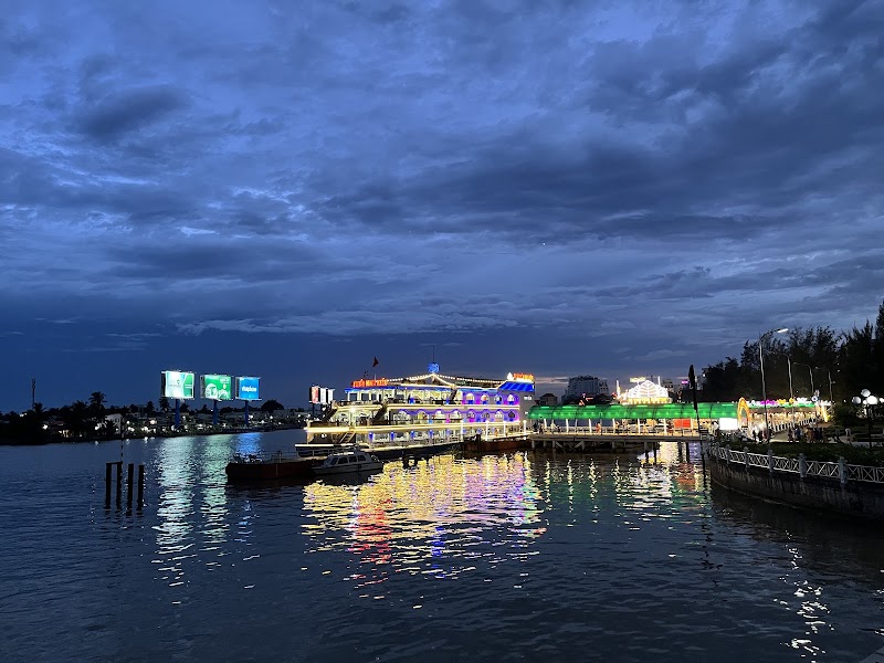 Quai de Ninh Kiều – Cần Thơ (photo 2)