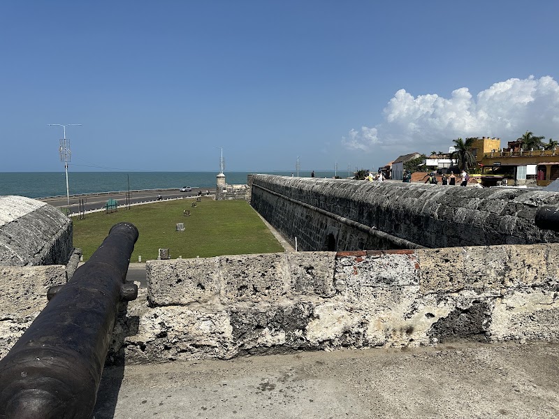 Remparts de Carthagène (bastion de Santo Domingo) – Remparts de Carthagène, bastion de Santo Domingo, Carthagène des Indes, Colombie (photo 3)
