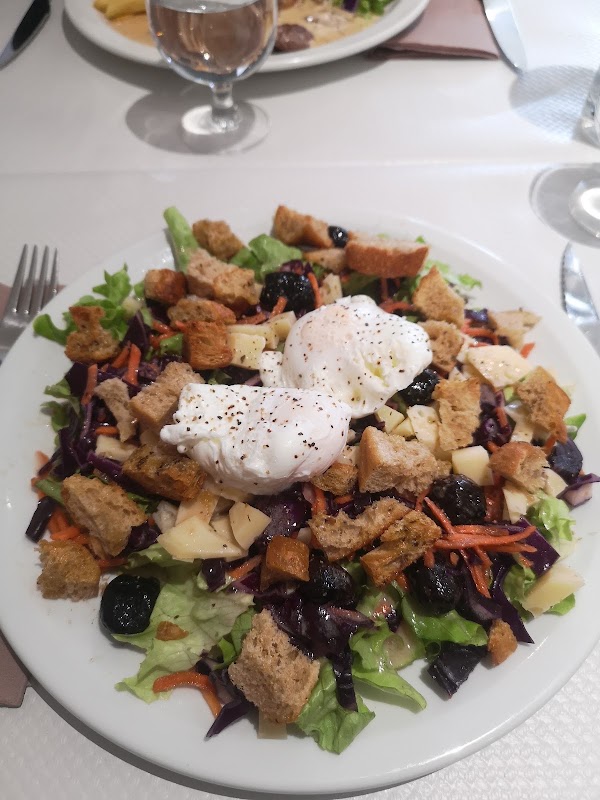 Restaurant les Copains – 2 Place Aime Gassier, 04400 Barcelonnette, France (photo 3)