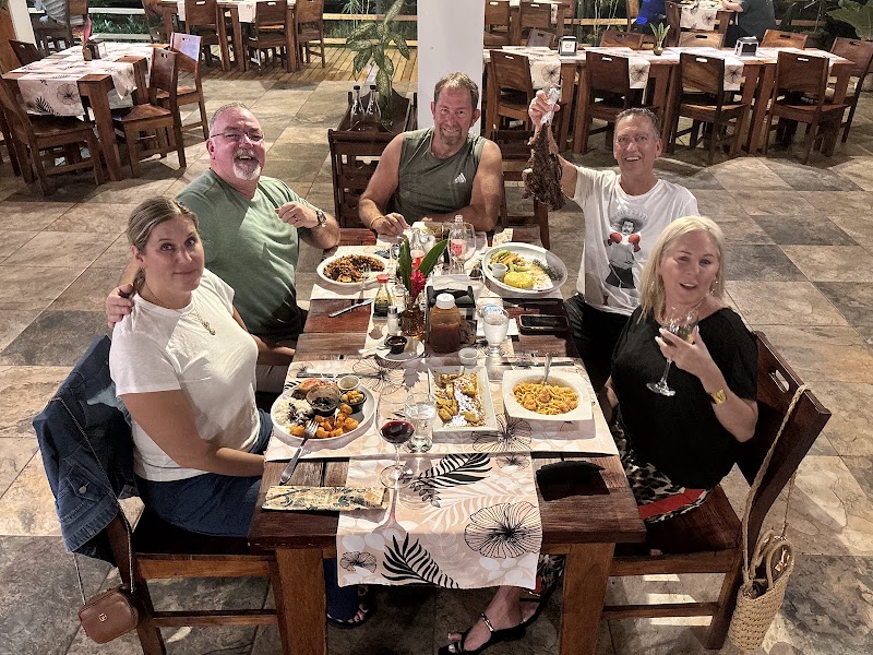 Restaurante La Naciente – 2, kilometros oeste de la Iglesia, Provincia de Alajuela, La Fortuna, 21007, Costa Rica (photo 2)