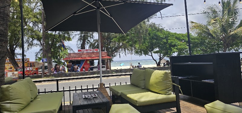Roti Aka Vinoda – Roti Aka Vinoda, Coastal Road, Flic en Flac, Flic en Flac VCA, Rivière Noire, 90503, Maurice (photo 2)