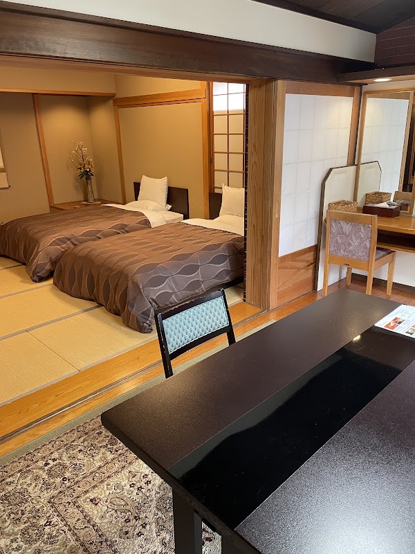 Ryotei Tanokura – 1556-2 Yufuincho Kawakami, Yufu, Oita 879-5102 (photo 2)