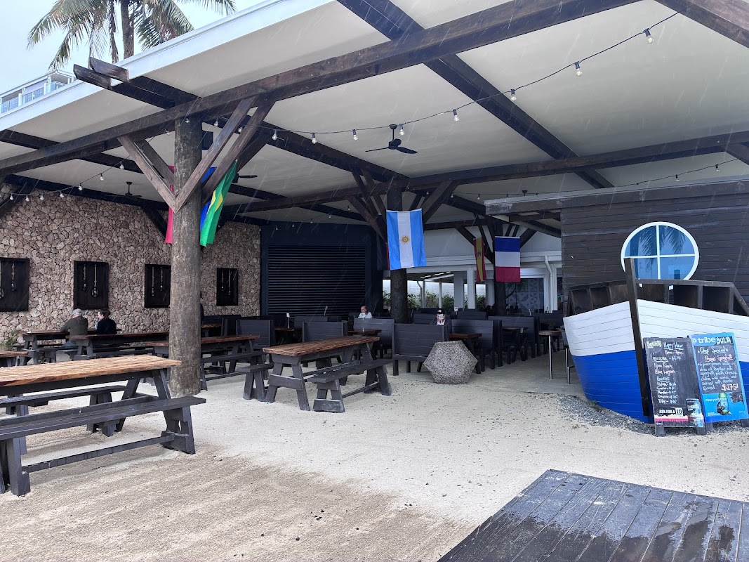 Sailor's Beach Restaurant and Bar – Wasawasa Road, Wailoaloa Beach, Nadi, Fidji (photo 1)
