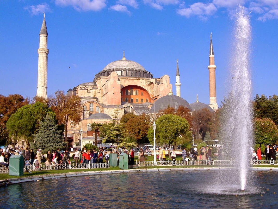 Sainte-Sophie (Ayasofya) – Sultan Ahmet, Ayasofya Meydanı No 1, Fatih, Istanbul (photo 1)