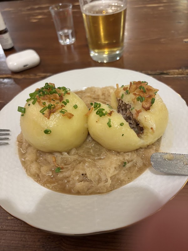 Schank zum Reichsapfel – Karmeliterplatz 3, 1020 Vienne, Autriche (photo 3)