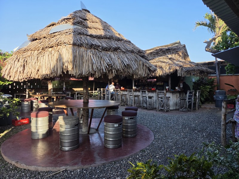 Scotchies – Northern Coastal Highway, Montego Bay, Jamaïque (photo 3)