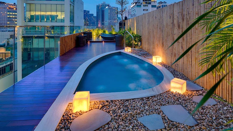 Silverland Min Hotel – 81 Hai Ba Trung Street (photo 3)