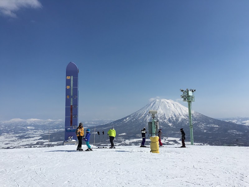 Ski à Niseko, matinée du dimanche 31 janvier – Nisekohirafu 1 Jo 2-chome 9, Kutchan, Hokkaido 044-0080, Japon (photo 2)